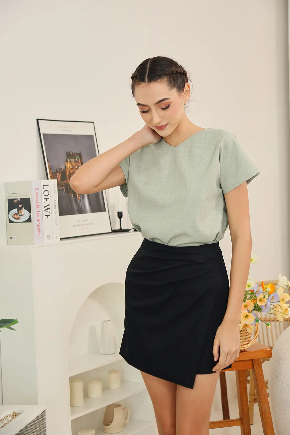 Danna V-Neck Relaxed Blouse in Sage Texture