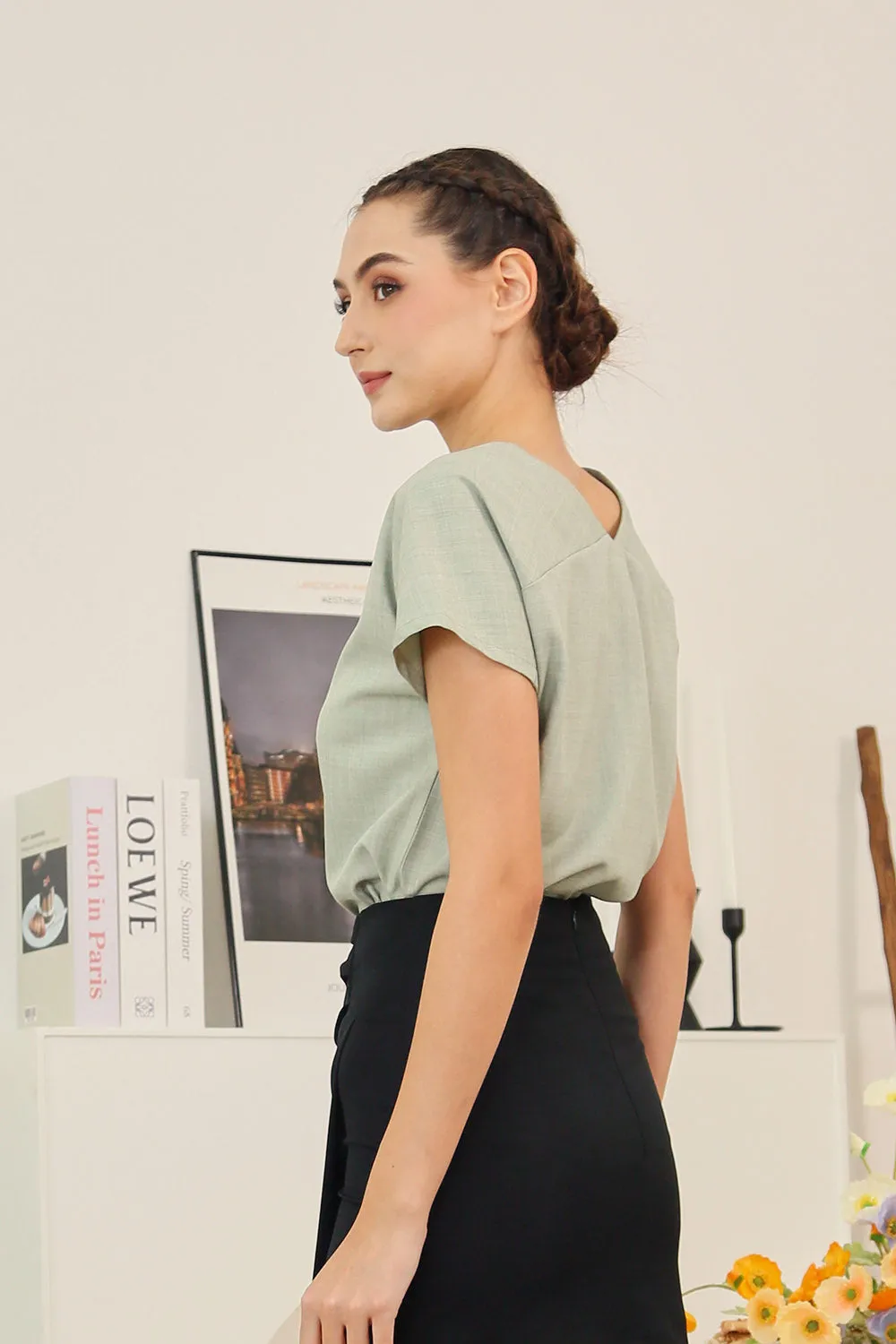 Danna V-Neck Relaxed Blouse in Sage Texture