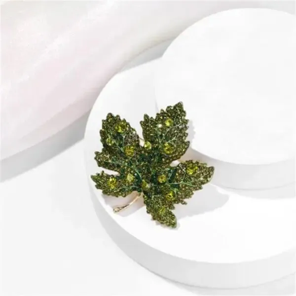 Danyal Embroidery Brooch Pin