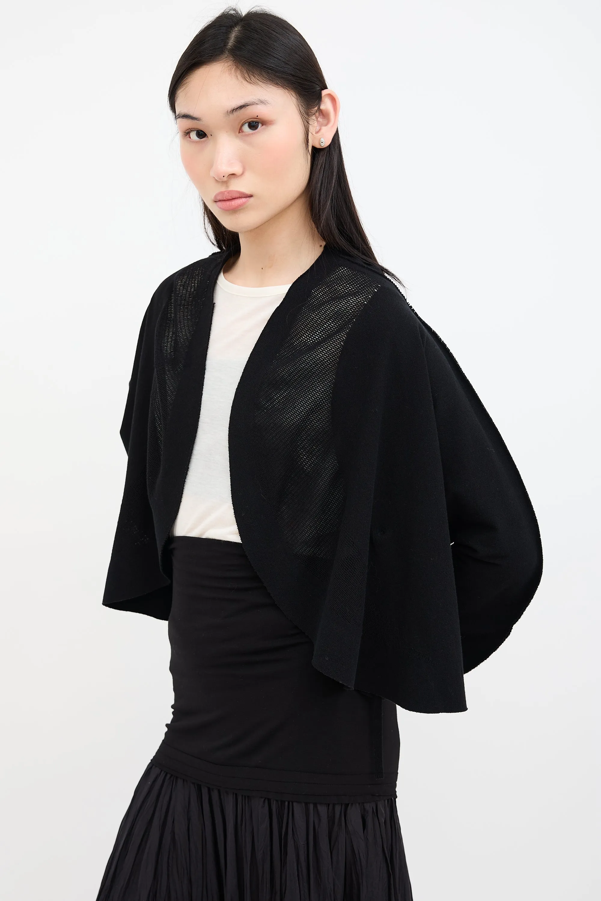 Fete Black Cropped Cardigan