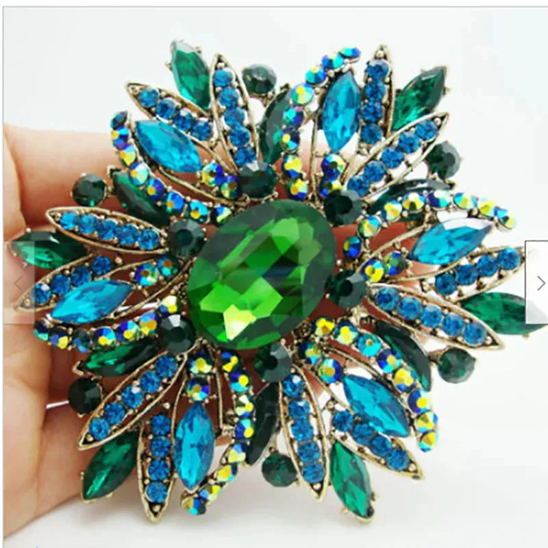 Malti Rhinestone Brooch Pin